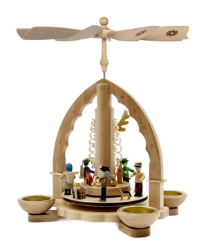 Preview: Pyramide Im Wald