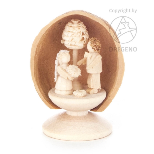 Walnuss mit Brautpaar